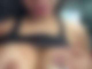 Sarah Peterson's Live Sex Cam Show