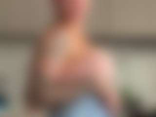 Sarah Peterson's Live Sex Cam Show