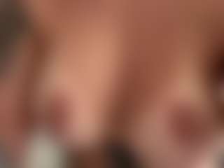 Sarah Peterson's Live Sex Cam Show