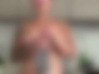 Sarah Peterson's Live Sex Cam Show