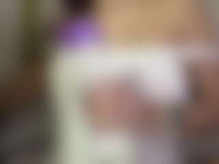 Live cam show with Sarah Peterson - Strip on Camsoda