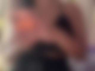 Sarah Peterson's Live Sex Cam Show