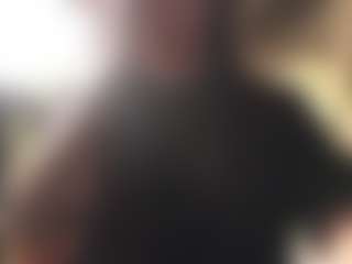 Live cam show with Sarah Peterson - Latina on Big Tits | colombia