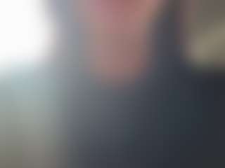 Live cam show with Sarah Peterson - Big Tits Brown Hair on boobsie.com