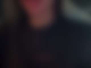 Live cam show with Sarah Peterson - Squirt Latina on milfzrlive.com | colombia