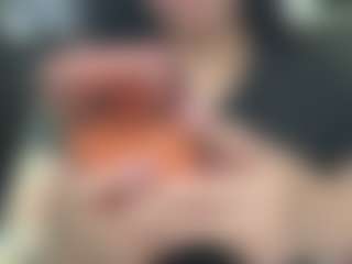 Live cam show with Sarah Peterson - Lush Brown Hair on EXY