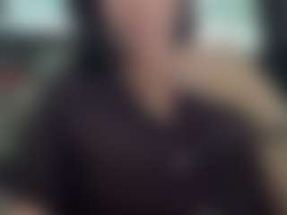 Live cam show with Sarah Peterson - Big Tits on Dolls Live