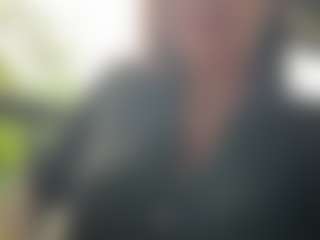 Live cam show with Sarah Peterson - Wet on Strip Flash - Live Sex Shows