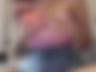 Sarah Peterson's Live Sex Cam Show