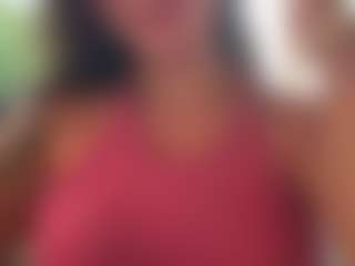Live cam show with Sarah Peterson - Brown Hair Toys on TeamSkeetLive