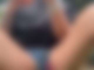Sarah Peterson's Live Sex Cam Show