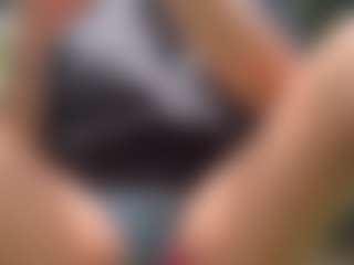 Sarah Peterson's Live Sex Cam Show