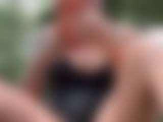 Sarah Peterson's Live Sex Cam Show