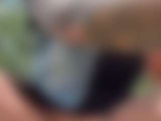 Live cam show with Sarah Peterson - Tease Latina on Fling VIP Chat | colombia
