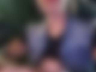 Sarah Peterson's Live Sex Cam Show