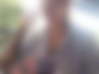 Sarah Peterson's Live Sex Cam Show