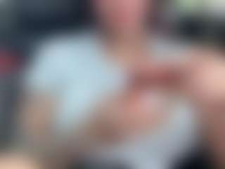 Sarah Peterson's Live Sex Cam Show