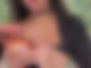 Sarah Peterson's Live Sex Cam Show