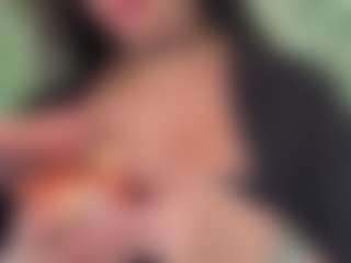 Sarah Peterson's Live Sex Cam Show