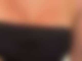 Live cam show with Sarah Peterson - Fingering on Camsoda