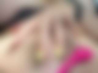 Sarah Peterson's Live Sex Cam Show