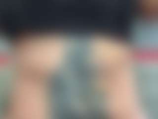 Sarah Peterson's Live Sex Cam Show