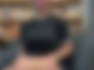 Sarah Peterson's Live Sex Cam Show