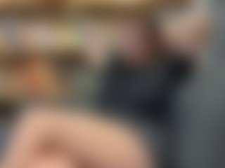 Sarah Peterson's Live Sex Cam Show