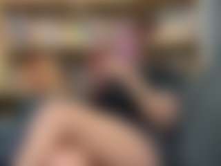 Sarah Peterson's Live Sex Cam Show