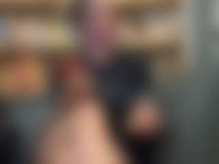 Sarah Peterson's Live Sex Cam Show