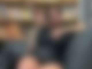 Sarah Peterson's Live Sex Cam Show