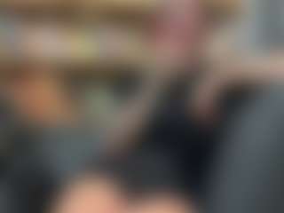 Sarah Peterson's Live Sex Cam Show