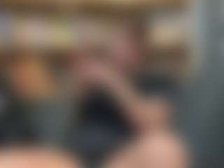 Sarah Peterson's Live Sex Cam Show