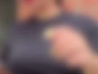 Sarah Peterson's Live Sex Cam Show