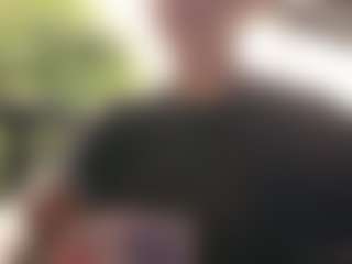 Sarah Peterson's Live Sex Cam Show