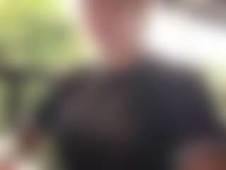 Sarah Peterson's Live Sex Cam Show