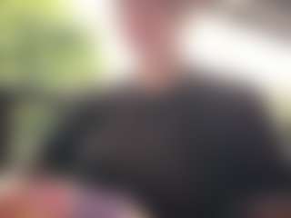 Sarah Peterson's Live Sex Cam Show