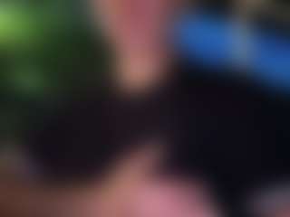 Sarah Peterson's Live Sex Cam Show