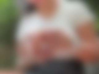 Sarah Peterson's Live Sex Cam Show