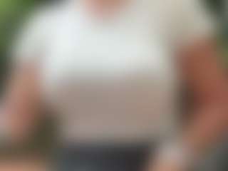 Sarah Peterson's Live Sex Cam Show