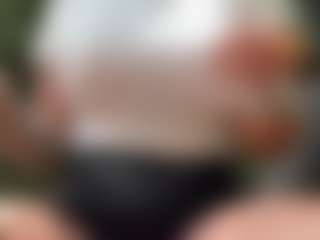 Sarah Peterson's Live Sex Cam Show