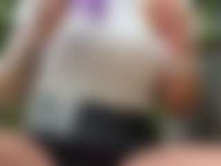 Sarah Peterson's Live Sex Cam Show