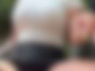 Sarah Peterson's Live Sex Cam Show
