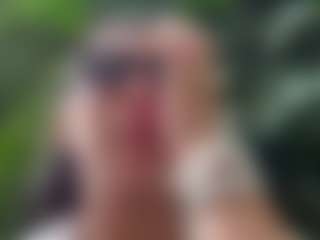 Sarah Peterson's Live Sex Cam Show