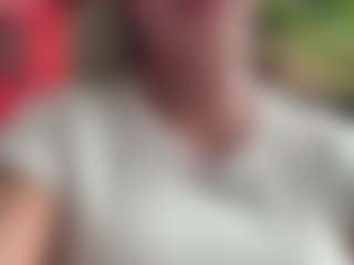 Sarah Peterson's Live Sex Cam Show