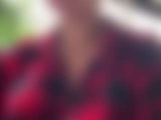 Live cam show with Sarah Peterson - Squirt on CamSodaAdn