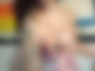 Sarah Peterson's Live Sex Cam Show
