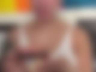 Sarah Peterson's Live Sex Cam Show