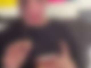 Sarah Peterson's Live Sex Cam Show