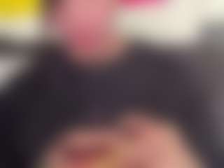 Sarah Peterson's Live Sex Cam Show